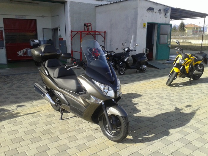 SWT600 VERDE 3.jpg