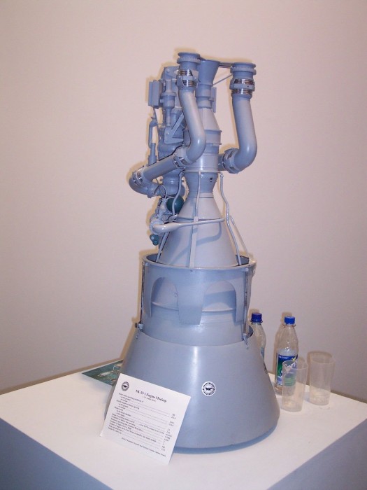 Kusnezow_NK-33_engine_Mockup.jpg
