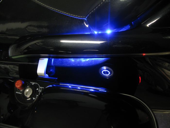maniglione moduli led3.jpg